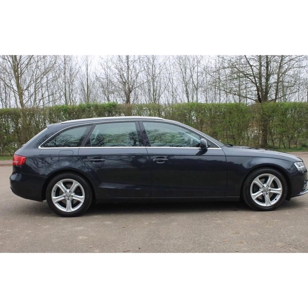 
								AUDI A4 AVANT full									