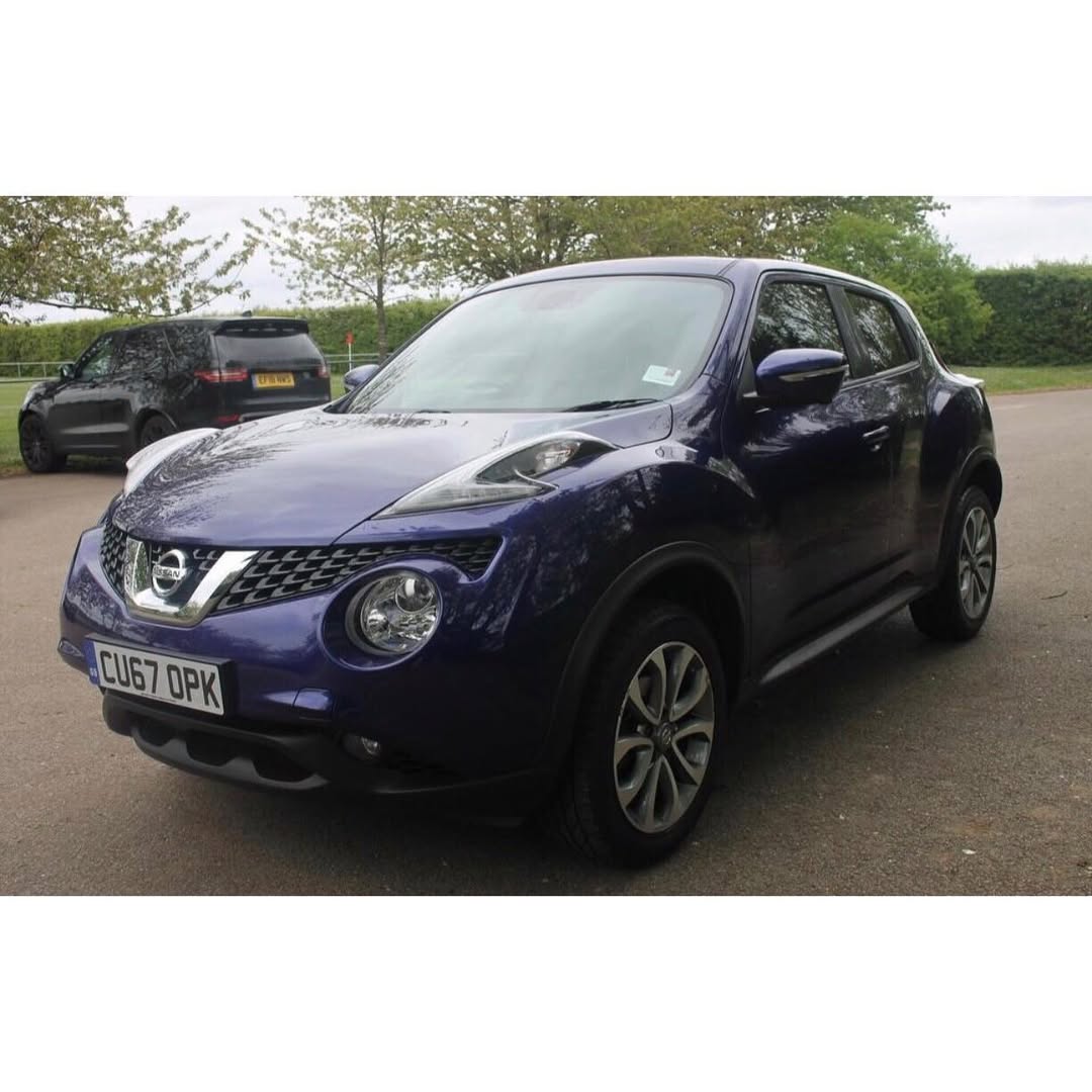 
								NISSAN JUKE full									