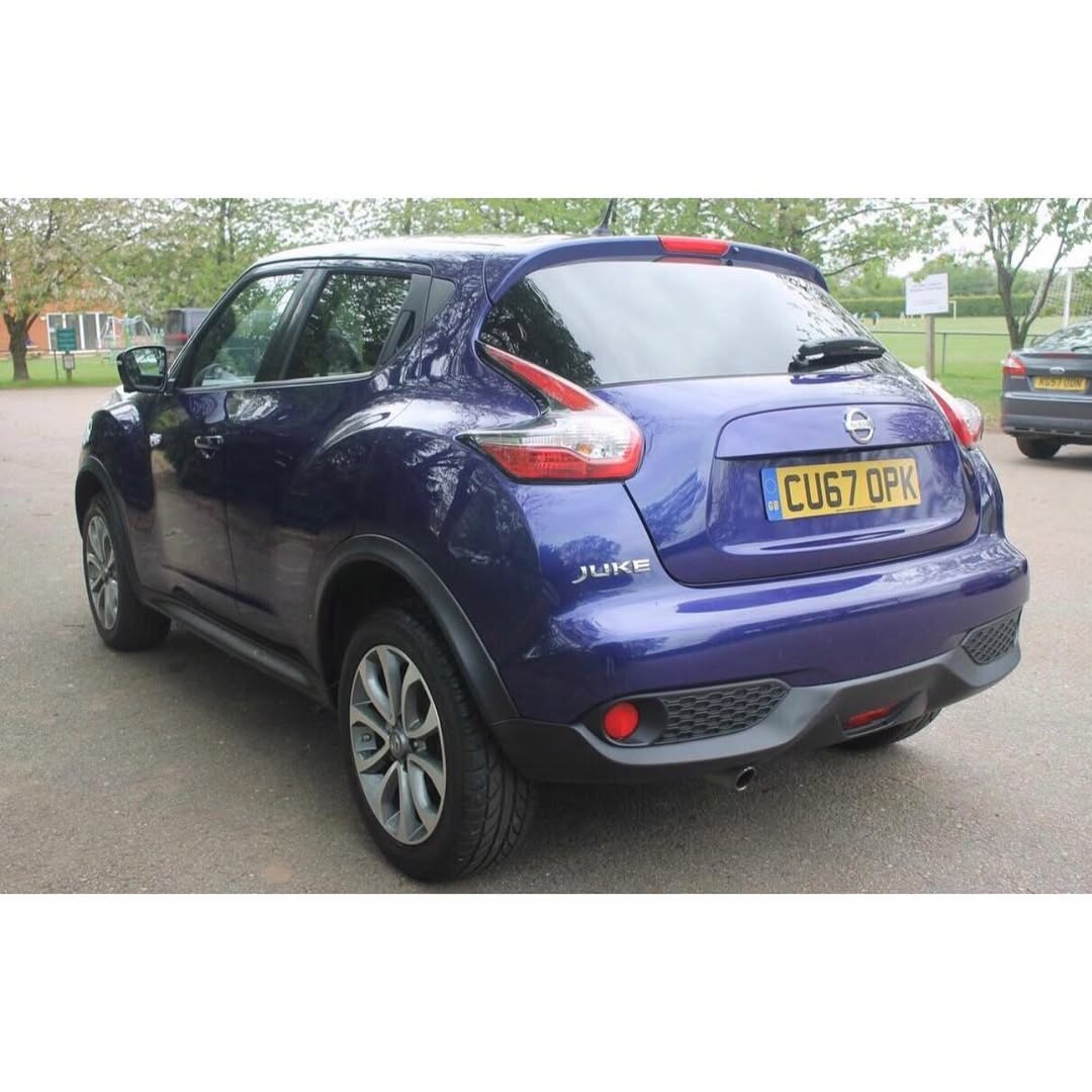 
								NISSAN JUKE full									
