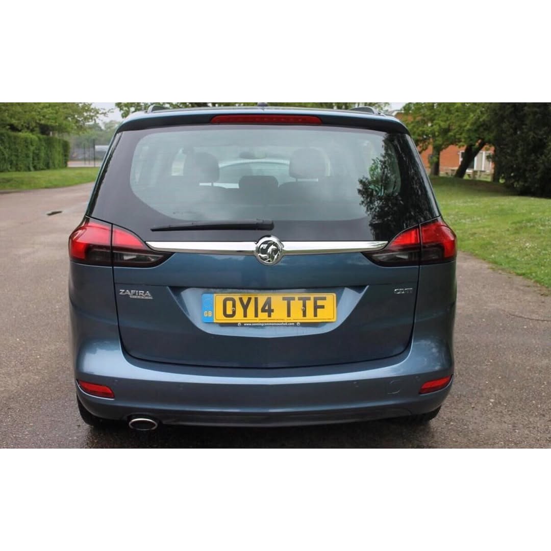 
								ZAFIRA TOURER full									